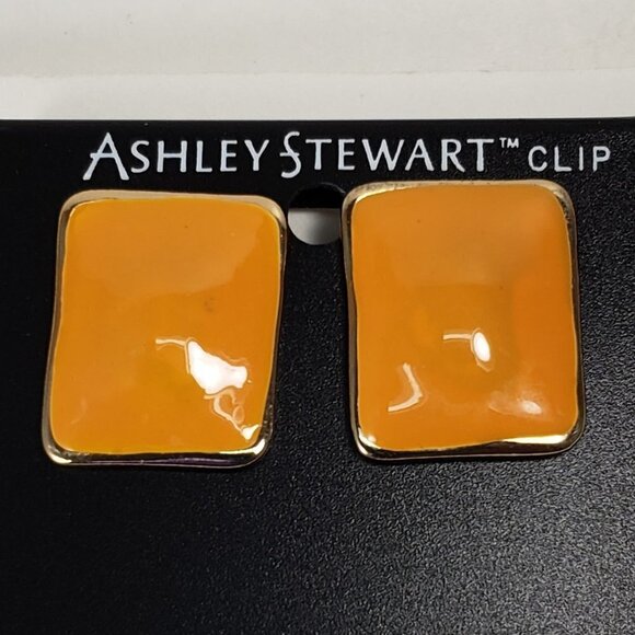 Fashionable Women's ASHLEY STEWARD Polished Gold-Tone Orange Clip-On Earrings - Picture 1 of 6